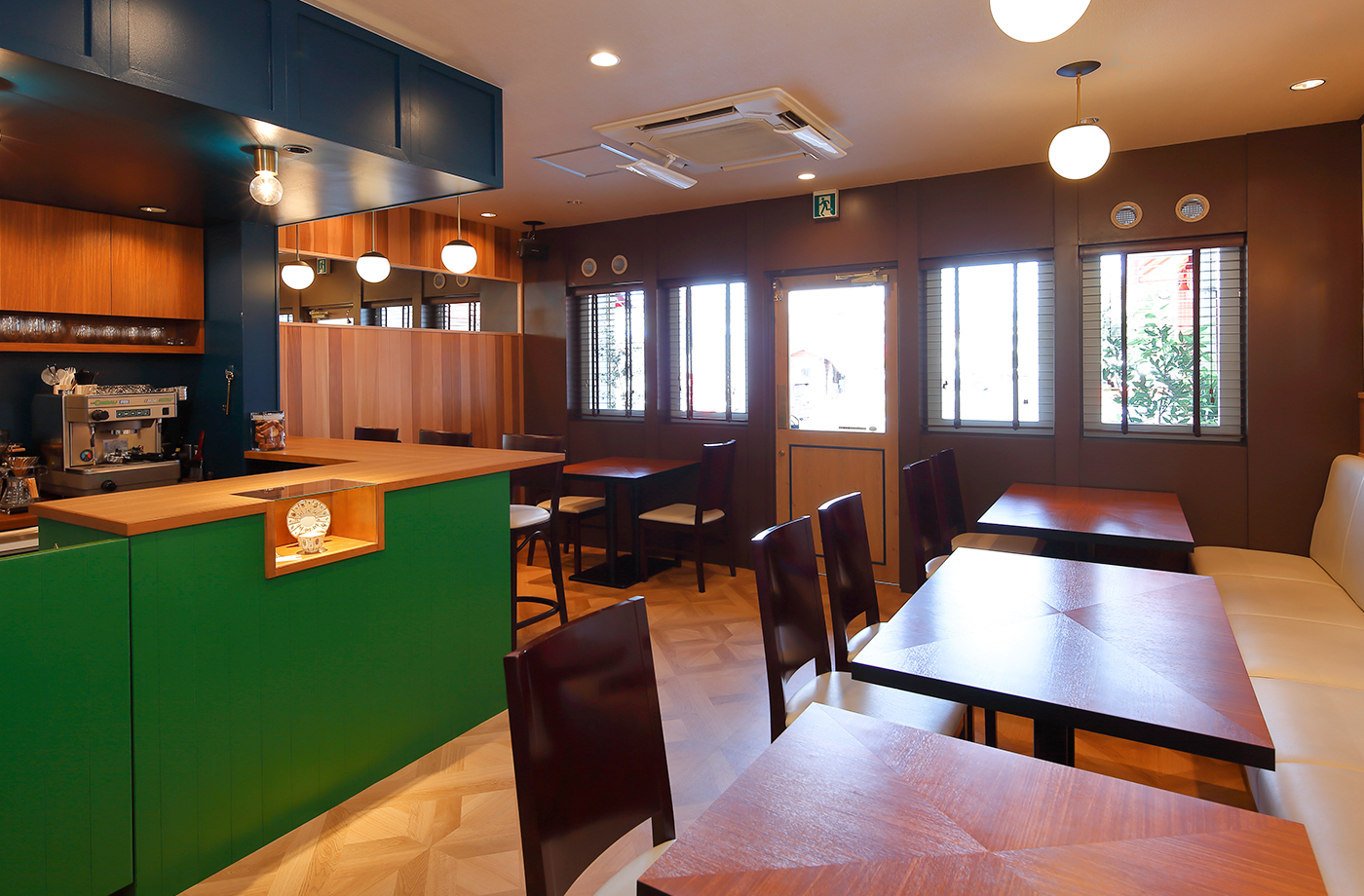 cafe mani e mani 様の内装デザイン(全体)