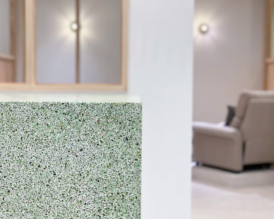 DEE nail gifuの店舗内装写真(受付カウンター)